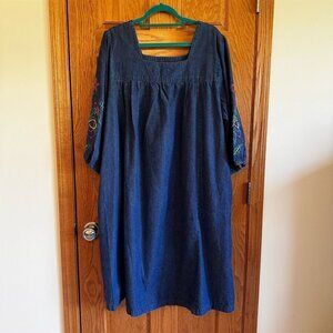 Naqui New York Women's Floral Embroidered Denim Mumu Boho Mrs Roper Dress B4